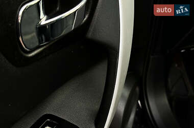 Внедорожник / Кроссовер Nissan Qashqai 2012 в 