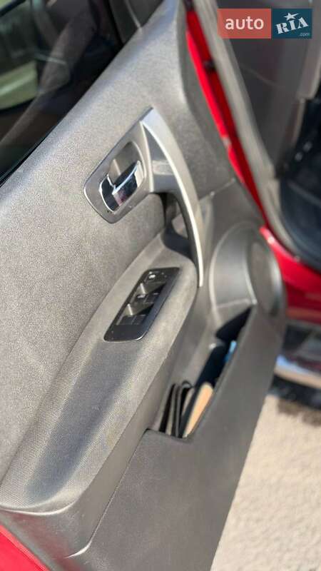 Позашляховик / Кросовер Nissan Qashqai 2012 в Дніпрі