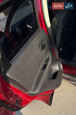 Внедорожник / Кроссовер Nissan Qashqai 2012 в 