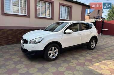 Внедорожник / Кроссовер Nissan Qashqai 2011 в Солоницевке