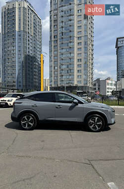 Позашляховик / Кросовер Nissan Qashqai 2023 в 