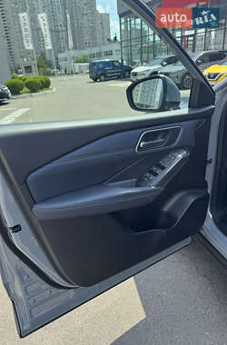 Позашляховик / Кросовер Nissan Qashqai 2023 в 