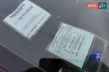 Позашляховик / Кросовер Nissan Qashqai 2013 в 