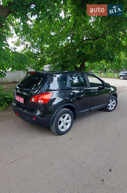 Внедорожник / Кроссовер Nissan Qashqai 2008 в 