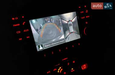 Позашляховик / Кросовер Nissan Qashqai 2013 в 