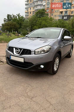 Позашляховик / Кросовер Nissan Qashqai 2013 в Кривому Розі