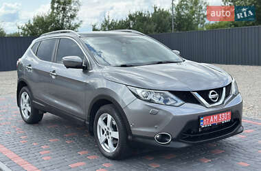Внедорожник / Кроссовер Nissan Qashqai 2014 в 
