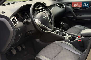 Позашляховик / Кросовер Nissan Qashqai 2014 в 