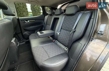 Позашляховик / Кросовер Nissan Qashqai 2014 в 