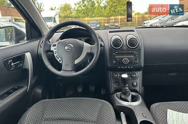 Внедорожник / Кроссовер Nissan Qashqai 2008 в 