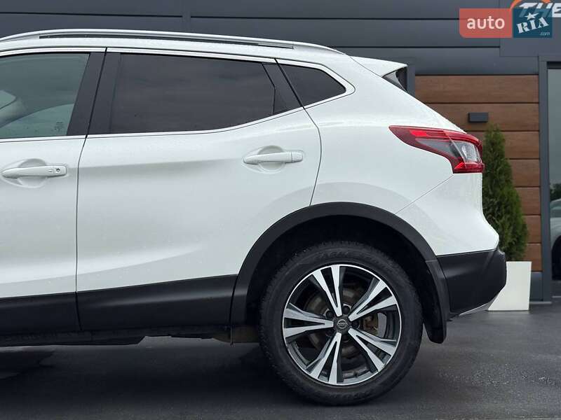 Внедорожник / Кроссовер Nissan Qashqai 2017 в Ровно фото 10 Внедорожник / Кроссовер Nissan Qashqai 2017 в Ровно