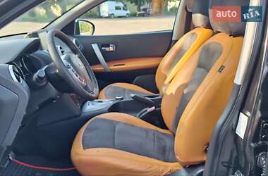 Позашляховик / Кросовер Nissan Qashqai 2009 в 