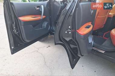 Позашляховик / Кросовер Nissan Qashqai 2009 в 