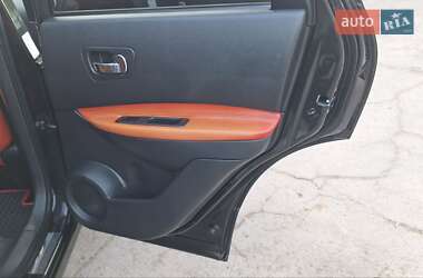 Позашляховик / Кросовер Nissan Qashqai 2009 в 