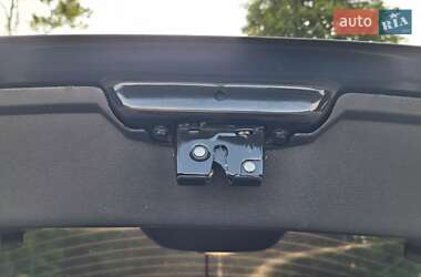 Позашляховик / Кросовер Nissan Qashqai 2009 в 