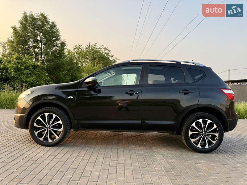 Позашляховик / Кросовер Nissan Qashqai 2012 в Вінниці