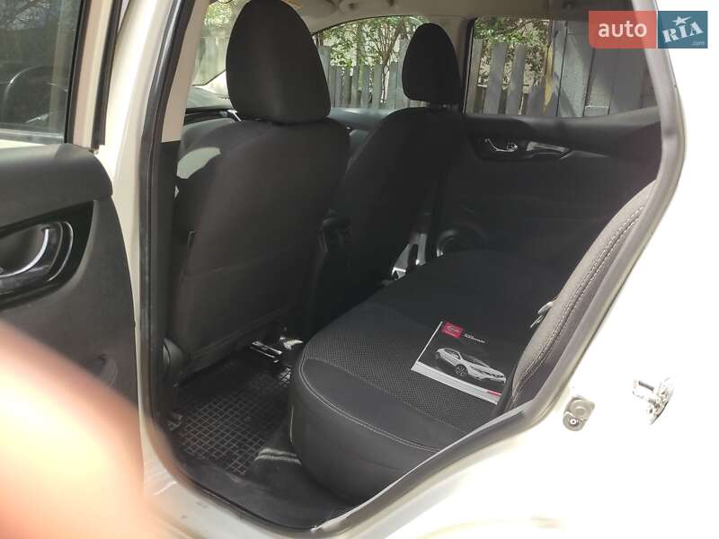 Внедорожник / Кроссовер Nissan Qashqai 2017 в Конотопе