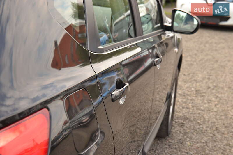 Внедорожник / Кроссовер Nissan Qashqai 2009 в Луцке