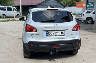 Внедорожник / Кроссовер Nissan Qashqai 2007 в 