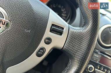 Внедорожник / Кроссовер Nissan Qashqai 2007 в 