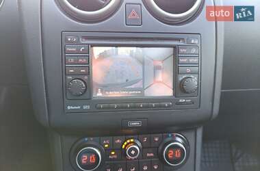 Внедорожник / Кроссовер Nissan Qashqai 2014 в 