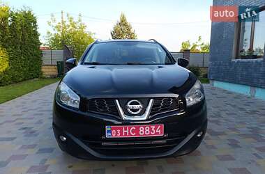 Внедорожник / Кроссовер Nissan Qashqai 2014 в 
