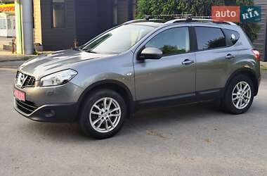 Внедорожник / Кроссовер Nissan Qashqai 2011 в 