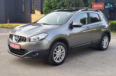 Позашляховик / Кросовер Nissan Qashqai 2011 в Звягелі