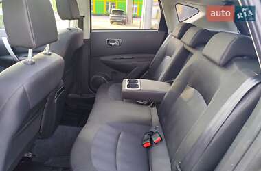 Внедорожник / Кроссовер Nissan Qashqai 2011 в 
