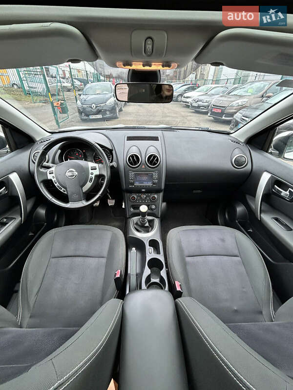 Внедорожник / Кроссовер Nissan Qashqai 2012 в Сумах