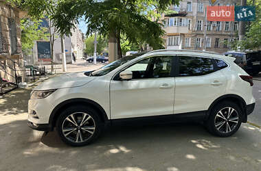Внедорожник / Кроссовер Nissan Qashqai 2020 в 