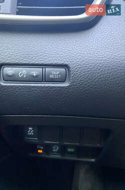 Внедорожник / Кроссовер Nissan Qashqai 2014 в 