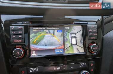 Внедорожник / Кроссовер Nissan Qashqai 2015 в 