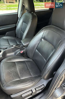 Внедорожник / Кроссовер Nissan Qashqai 2013 в 
