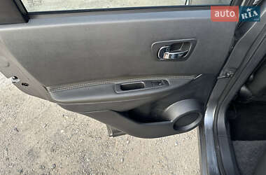 Внедорожник / Кроссовер Nissan Qashqai 2013 в 