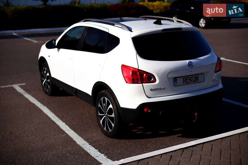 Позашляховик / Кросовер Nissan Qashqai 2009 в Полтаві