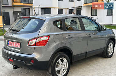 Внедорожник / Кроссовер Nissan Qashqai 2011 в 