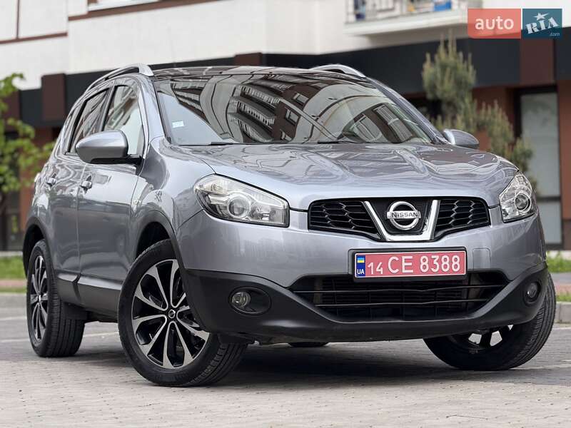 Внедорожник / Кроссовер Nissan Qashqai 2010 в 