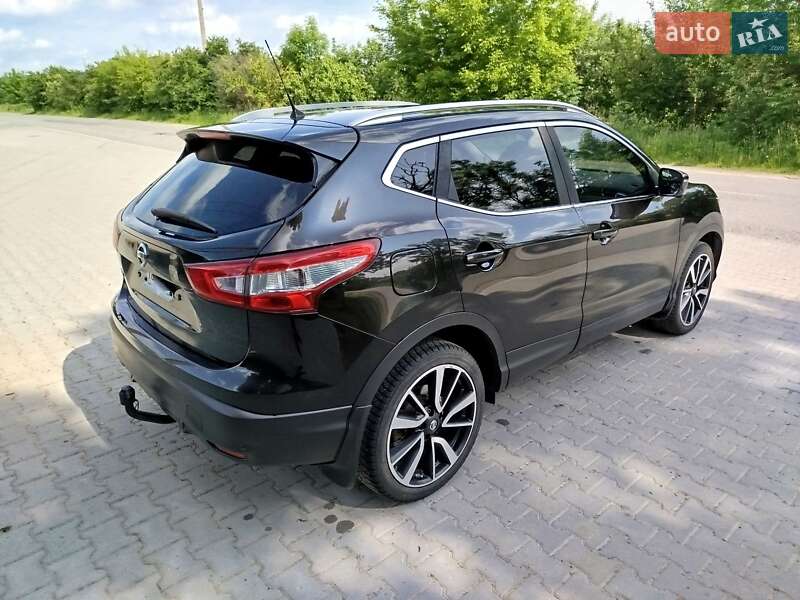 Внедорожник / Кроссовер Nissan Qashqai 2016 в Красилове