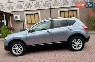 Внедорожник / Кроссовер Nissan Qashqai 2011 в 