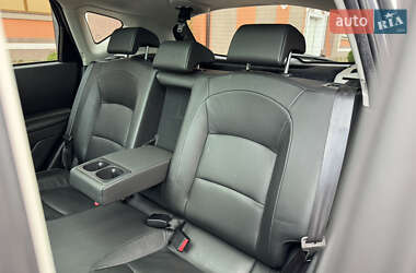 Внедорожник / Кроссовер Nissan Qashqai 2011 в 