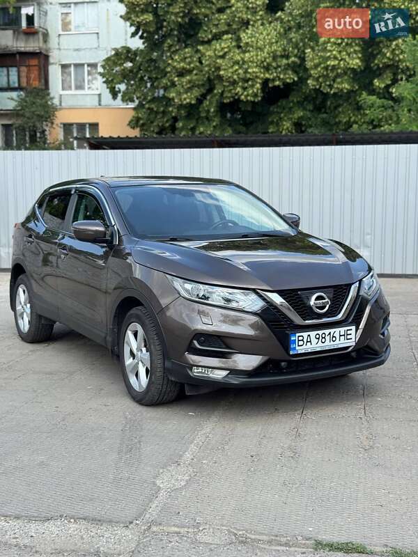 Внедорожник / Кроссовер Nissan Qashqai 2018 в Александрие