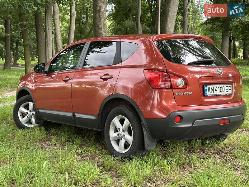 Позашляховик / Кросовер Nissan Qashqai 2007 в Звягелі