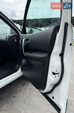 Внедорожник / Кроссовер Nissan Qashqai 2011 в 