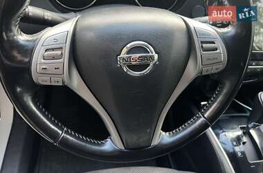Внедорожник / Кроссовер Nissan Qashqai 2016 в 