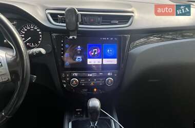 Внедорожник / Кроссовер Nissan Qashqai 2016 в 