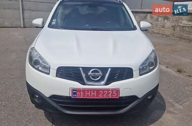 Внедорожник / Кроссовер Nissan Qashqai 2012 в 