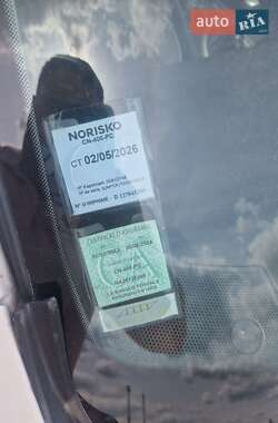 Внедорожник / Кроссовер Nissan Qashqai 2012 в 