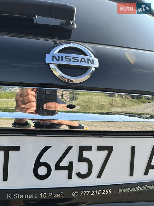 Позашляховик / Кросовер Nissan Qashqai 2011 в Косові