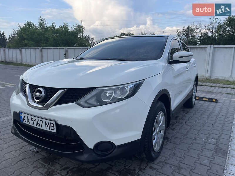 Внедорожник / Кроссовер Nissan Qashqai 2017 в Ирпене